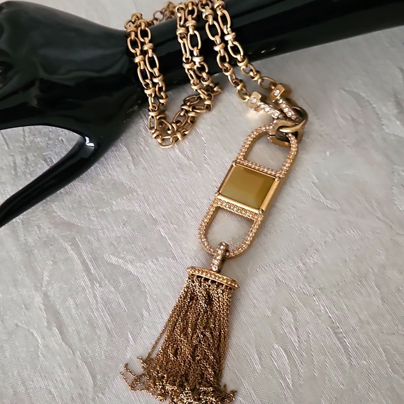 Kiam Family Archival Necklace. - Picture 1 of 15